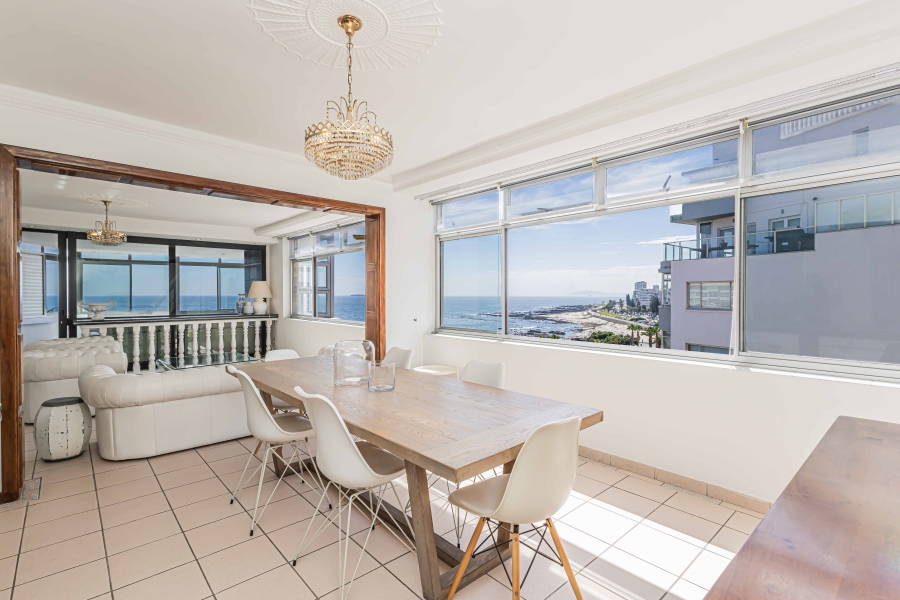 3 Bedroom Property for Sale in Sea Point Western Cape